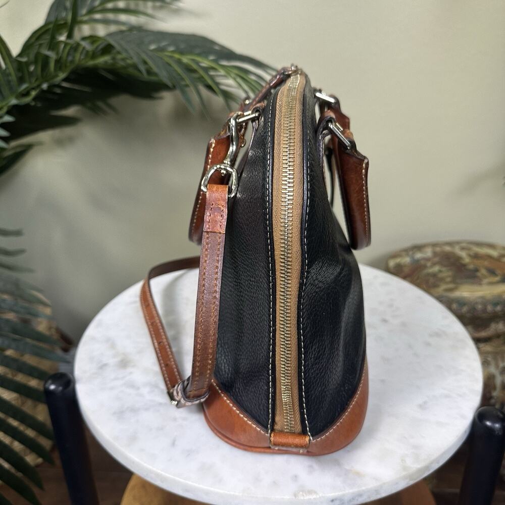 Dooney & Bourke Satchel All Weather Leather Pebbled shoulder strap Flaws - Picture 5 of 16